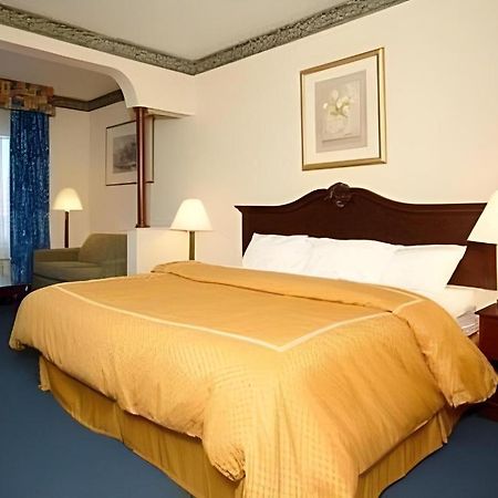 Comfort Suites Plainview Esterno foto