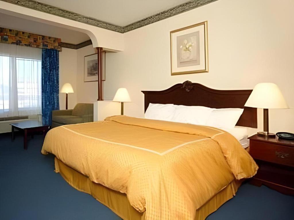 Comfort Suites Plainview Esterno foto