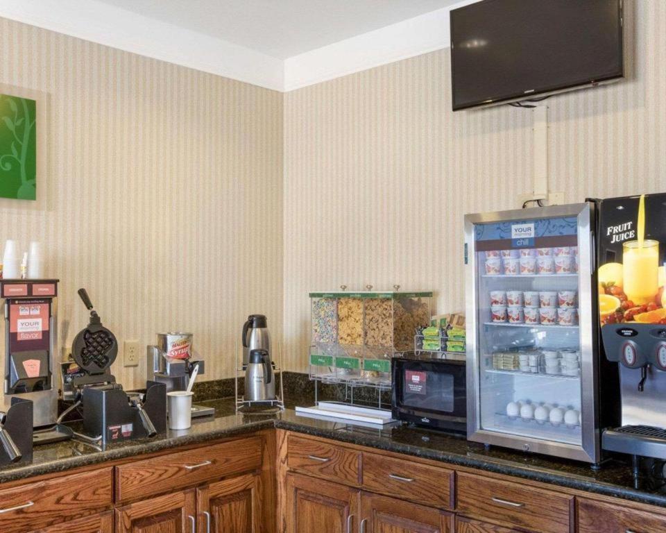 Comfort Suites Plainview Esterno foto