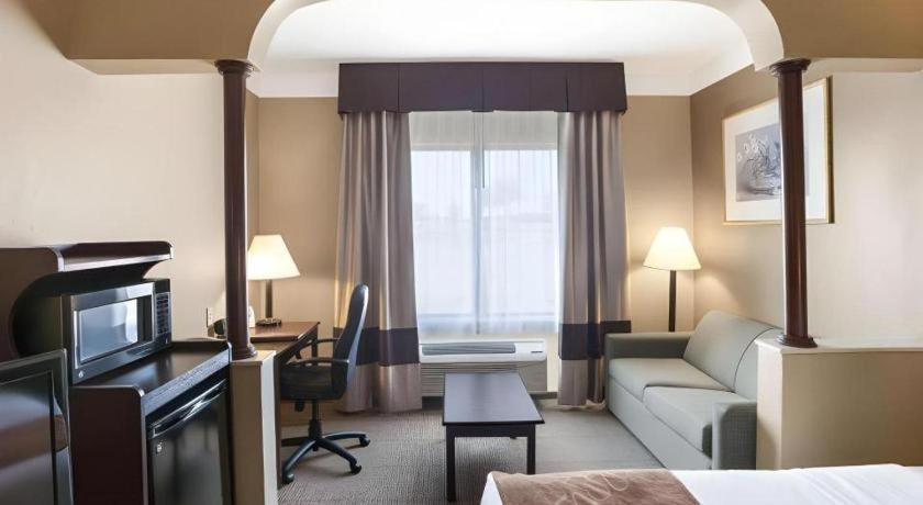Comfort Suites Plainview Esterno foto