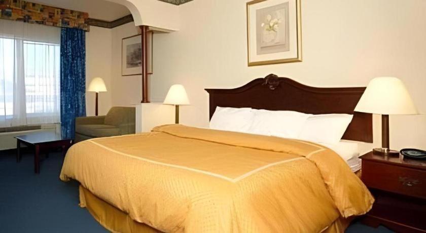 Comfort Suites Plainview Esterno foto