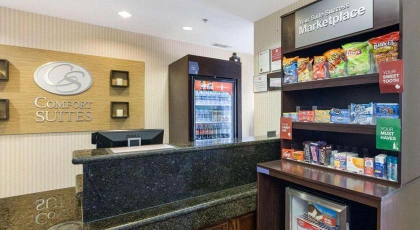 Comfort Suites Plainview Esterno foto