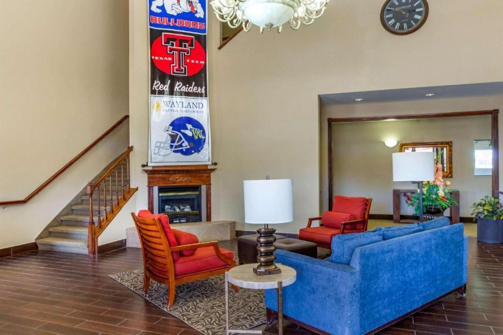 Comfort Suites Plainview Esterno foto